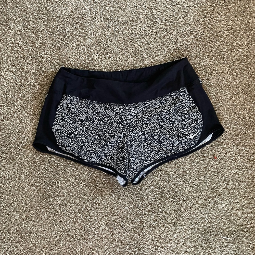 Nike Dri-Fit Shorts Black & White Pattern